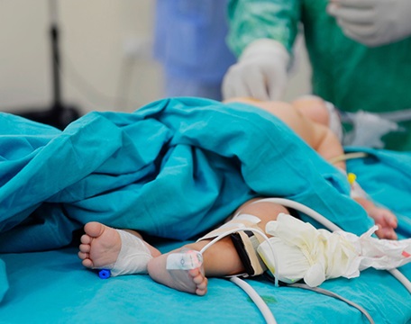 Dokter Bedah Kardiotoraks Pediatrik